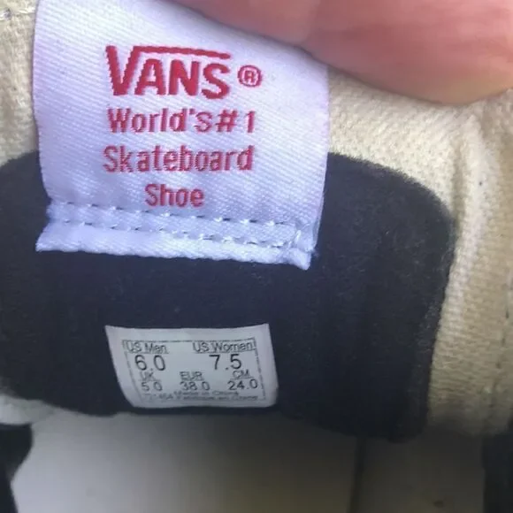 Vans high tops - Picture 7 of 9